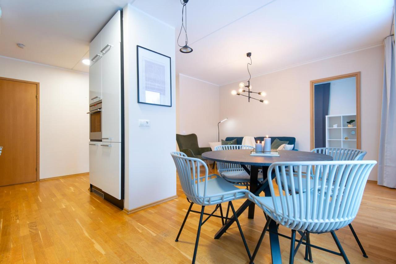 Fabulous Location Apartments Таллин Экстерьер фото